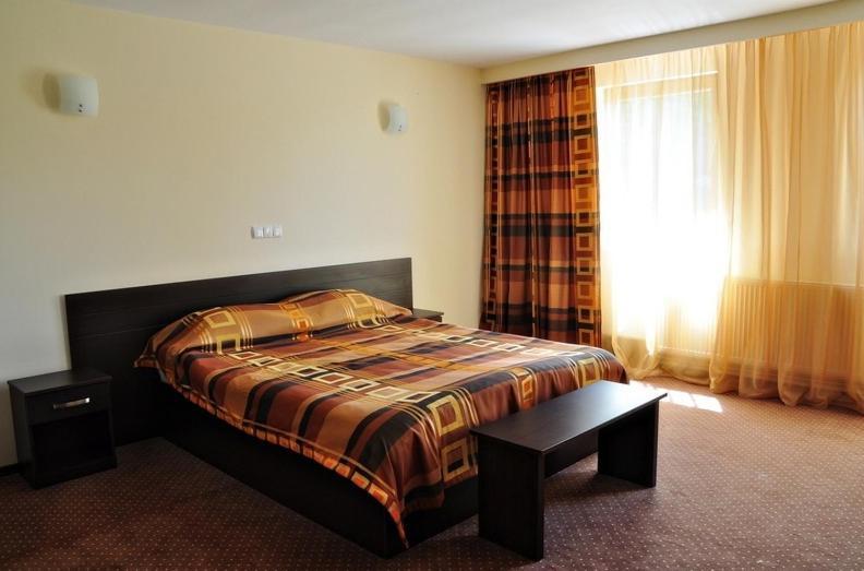 Voronet Residence Gura Humorului Bilik gambar